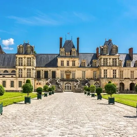 La Maison Du Bonheur * Bois-le-Roi (Seine-et-Marne)